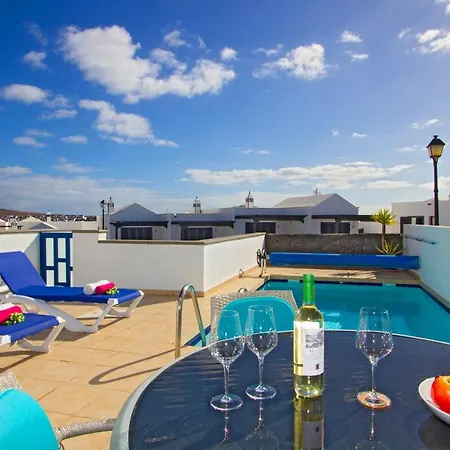 Semesterbostad De La Cruz *