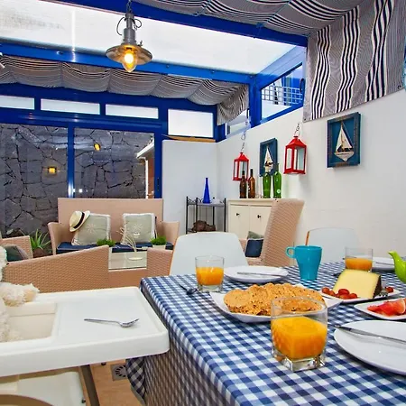 De La Cruz Semesterbostad Playa Blanca (Lanzarote)